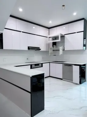 Tủ Bếp Nhựa Chữ U Có Quầy Bar Sang Trọng | Nội Thất Quốc Tiến