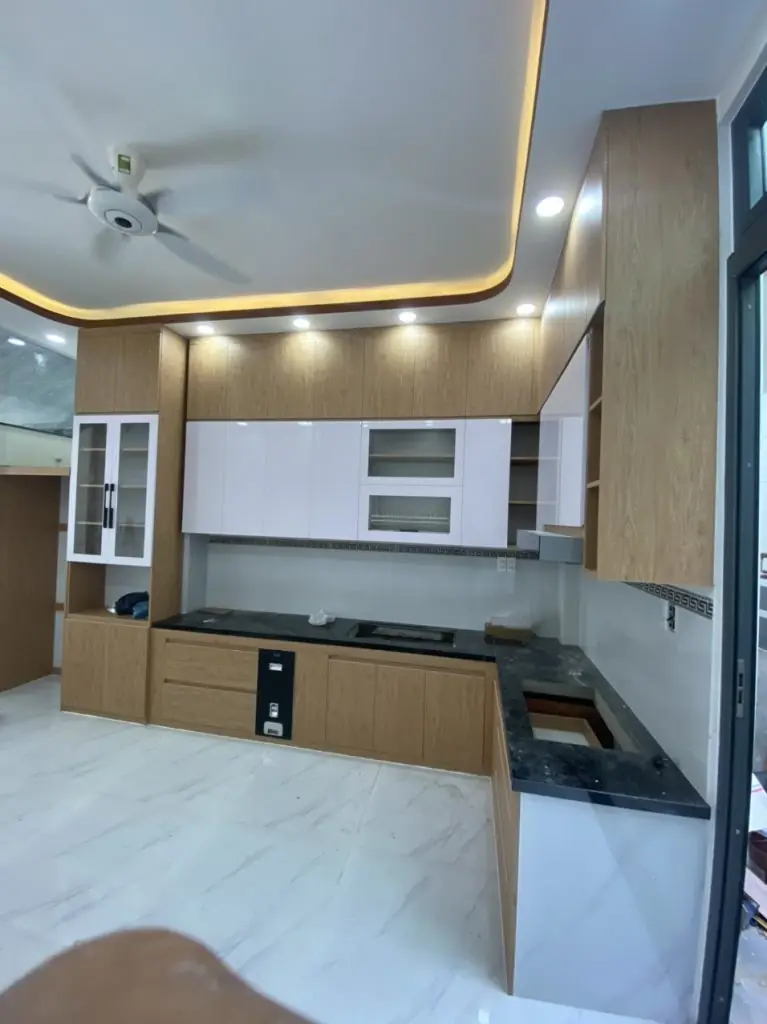 NỘI THẤT NHỰA QUỐC TIẾN